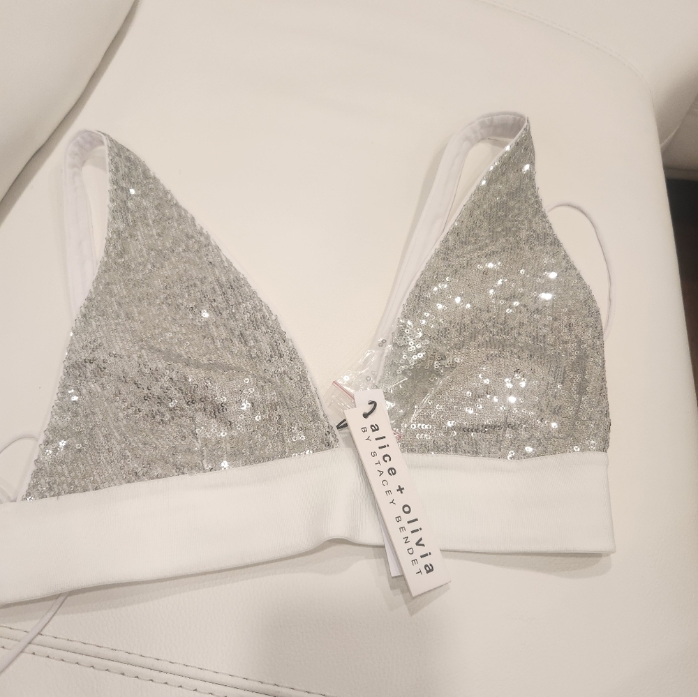 Alice Olivia